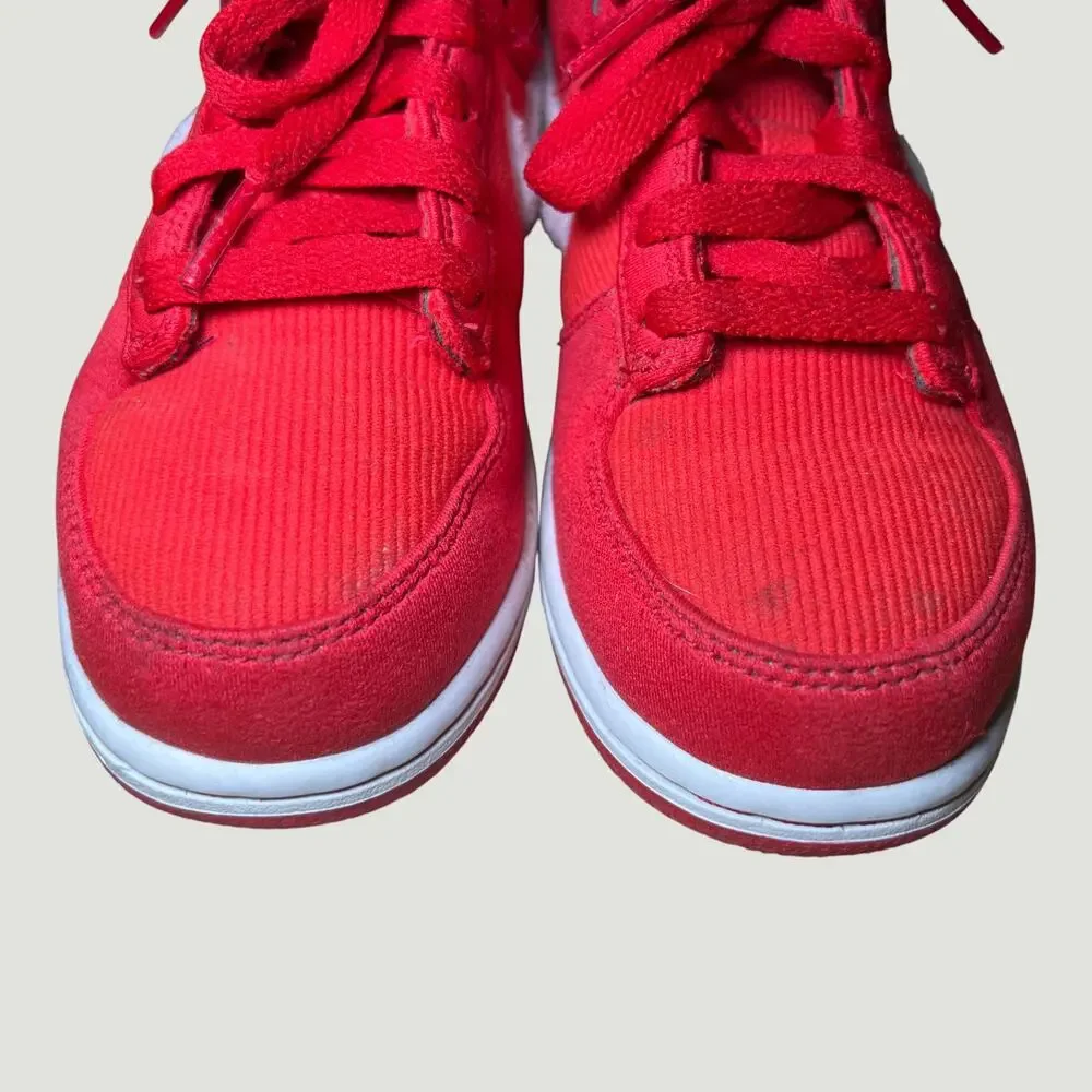Nike Red Corduroy Low Sneakers Fuzzy Swoosh 2.5Y Valentine